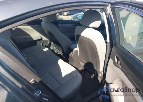 2017 Hyundai Elantra Se из США, поврежденный, VIN KMHD74LFXHU114494